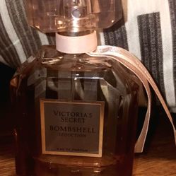 Victoria's Secret Bombshell Seduction