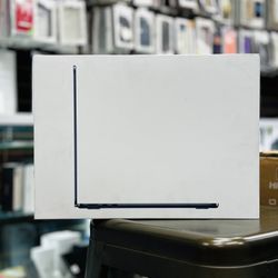 MacBook Air 15inch M2 Chip