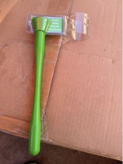 Mojito Masher Bacardi model