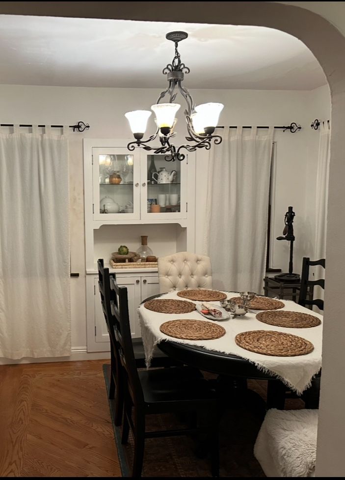 Pier 1 Wood Dining Table 