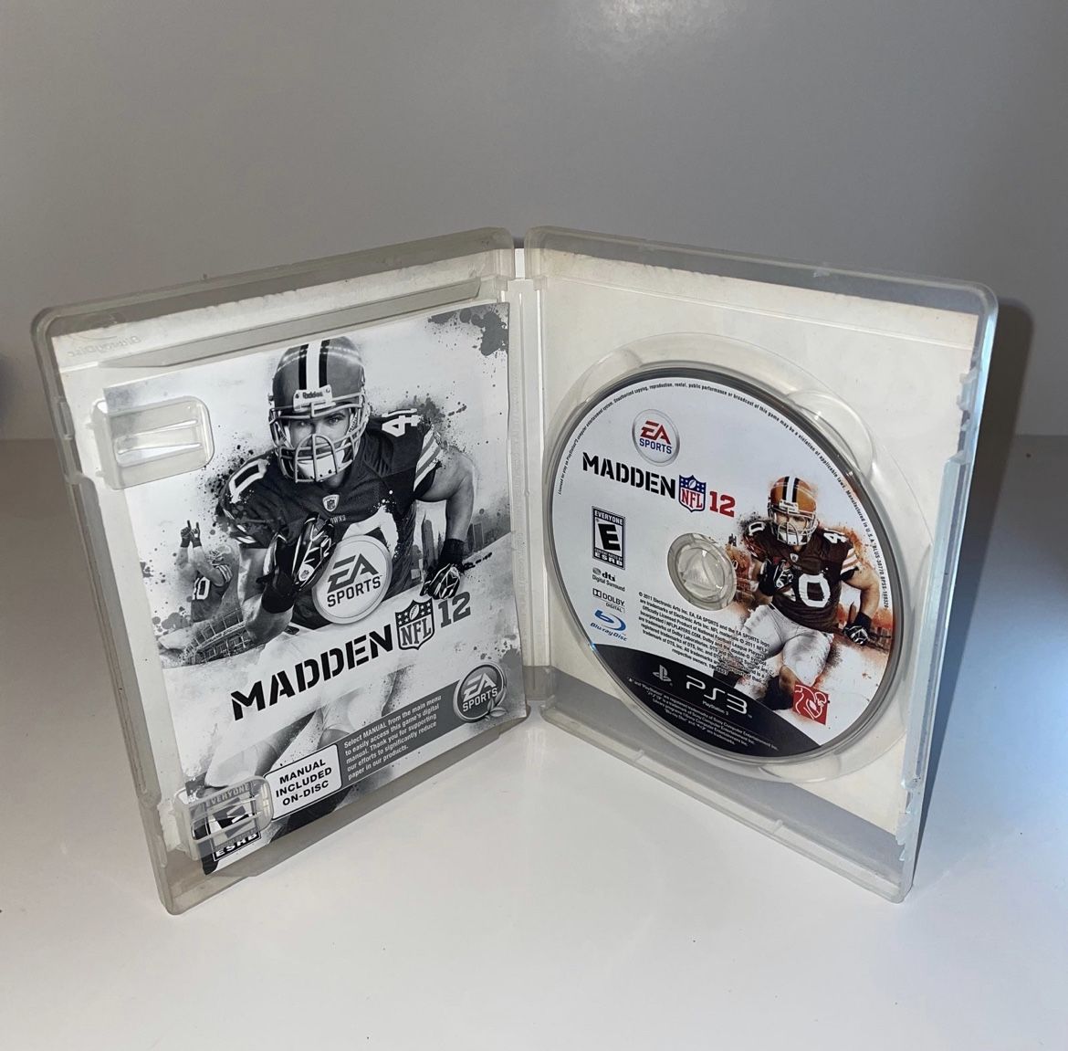 Madden NFL 12 PLAYSTATION 3 (PS3) Sports (Video Game)