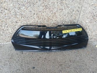 2017-18 Toyota Corolla Lower Grill Regular