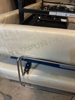 Tempur-Pedic reverie electric adjustable bed
