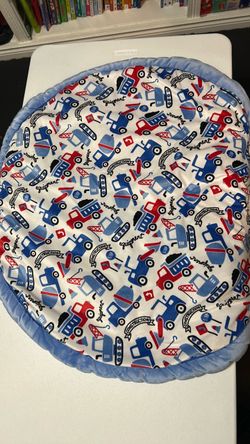 Baby boy Round tummy time Mat Construction Trucks