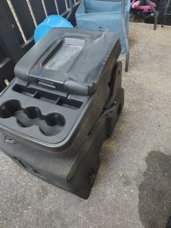 OEM Center Console / Jump Seat Chevy Silverado GMC Sierra 2014-2018