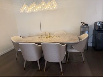 dinning table with 6 chairs