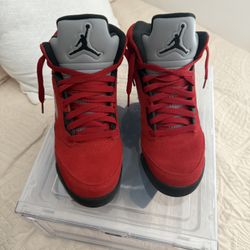 Jordan 5 ‘Raging Bull’ 2021