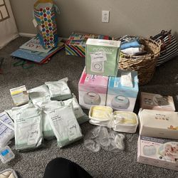 Breast pump Bundle HUGE