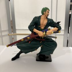 Roronoa Zoro Figure — One Piece / Collectible