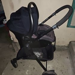 Evenflo Pivot Stroller 