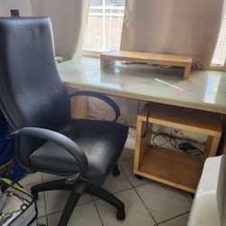 Desk & chair