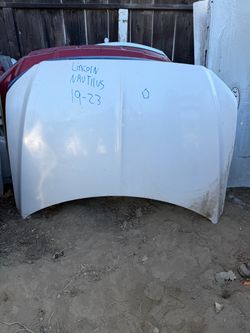 Hood Lincoln nautilus 2020
