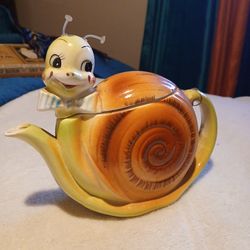 Snappy the snail vintage set