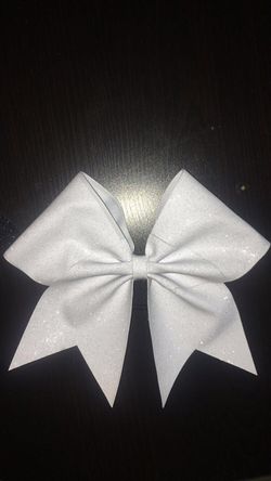Cheer bows