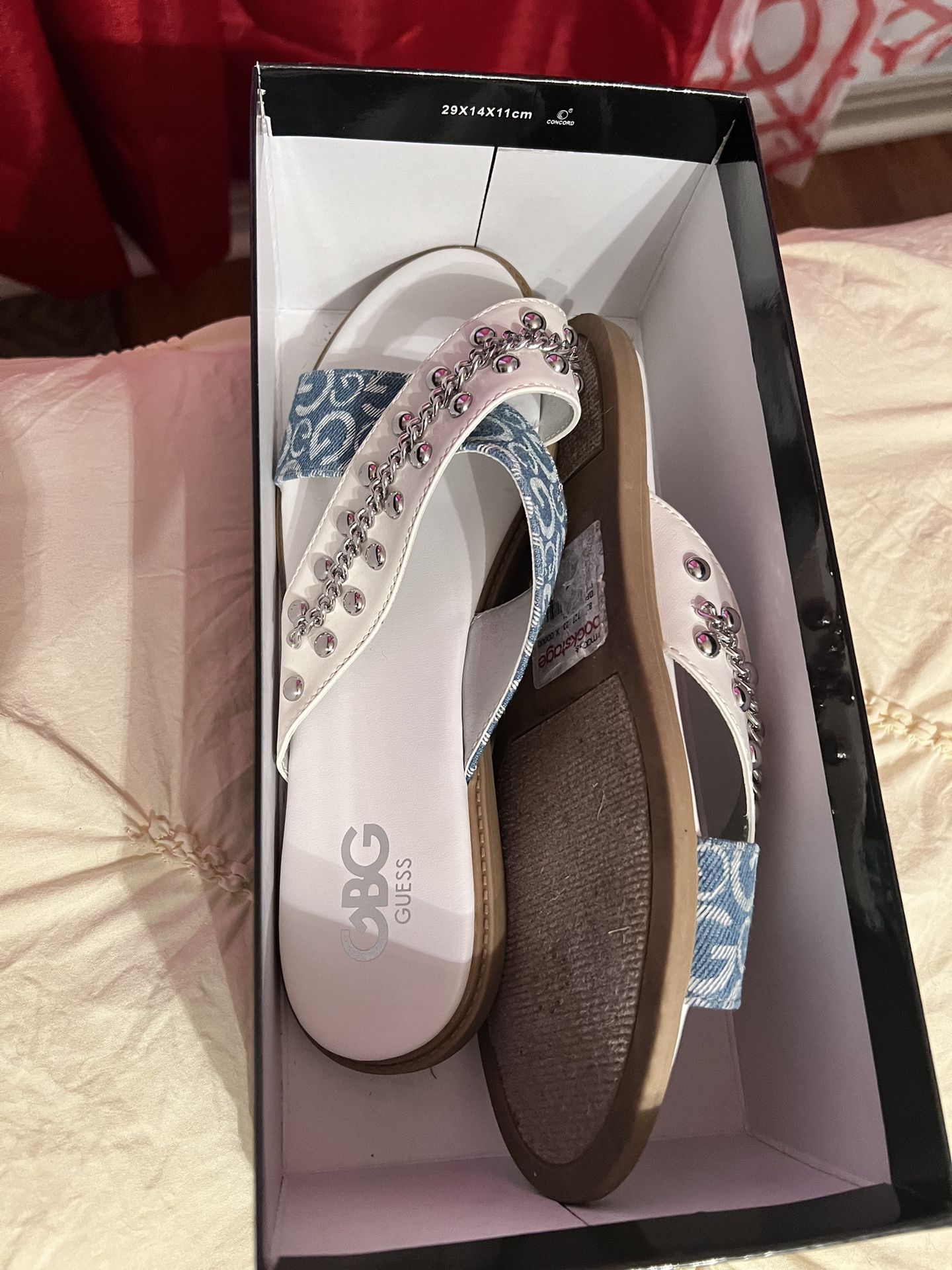 Guess Sandals