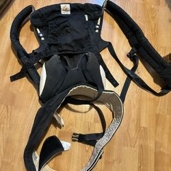 Ergobaby Carrier