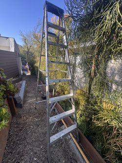Werner 8 ft folding ladder