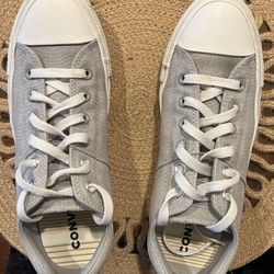 Converse All Star Shoes Size 9