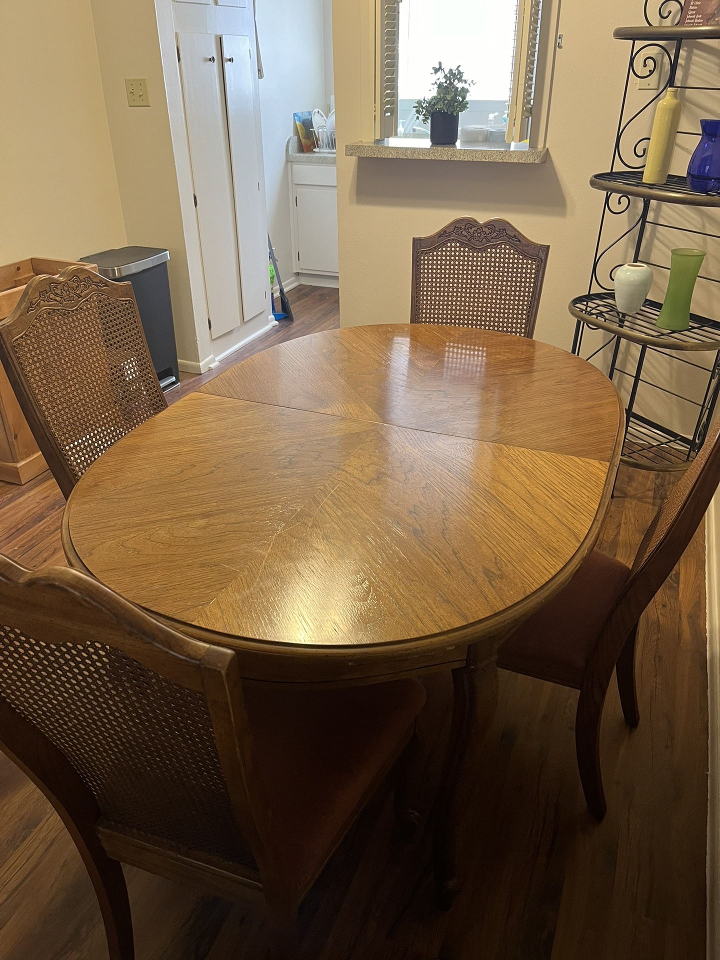 Dining Table With 4 Chairs