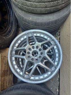 Set of 17 inch wheels