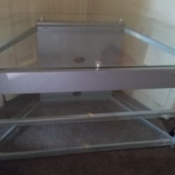 Glass Table Good Condition $20.00