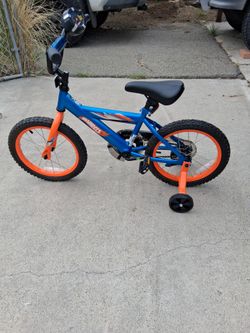 Hot Weels 16 In Kids Bike