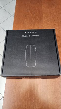 Tesla Gen3 Mobile Charger