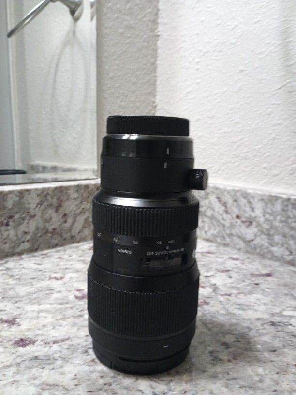 Sigma Lens