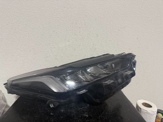 CADILLIAC CT5 RIGHT HEADLIGHT 2023