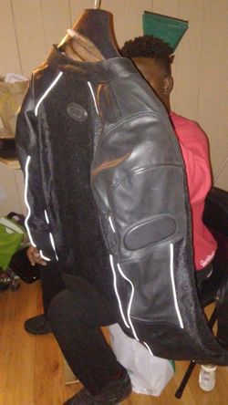 Motorcycle jacket fully padded
