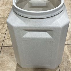 50 LBS Dog Food Container 
