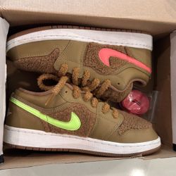 Air Jordan 1 Low 6Y