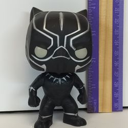 Funko Pop – Black Panther (Silver Trim Suit)