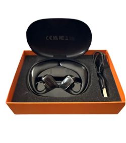 Translation earbuds Hello, "Hola," "Hei," "Alo Ola," and "Bonjour