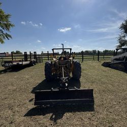 Tractor 