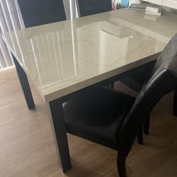 5 Piece Dining Room Set