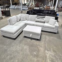 Plush Corduroy Sectional With Free Ottoman 