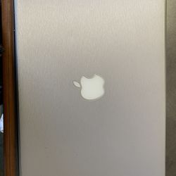 MacBook Pro 13.3