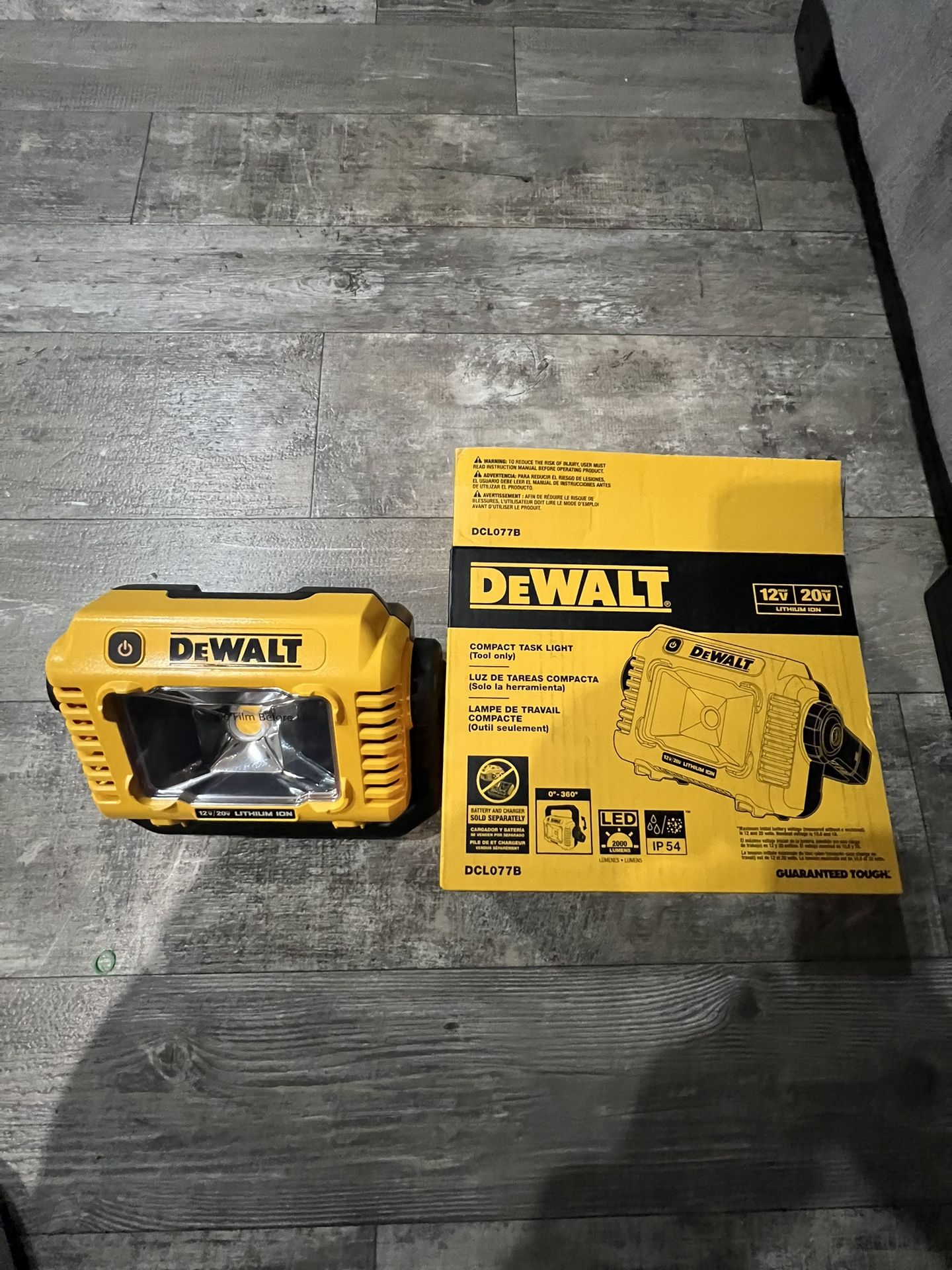 Dewalt Compact Task Light New
