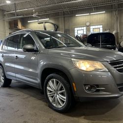 2010  Volkswagen Tiguan 4 Motion