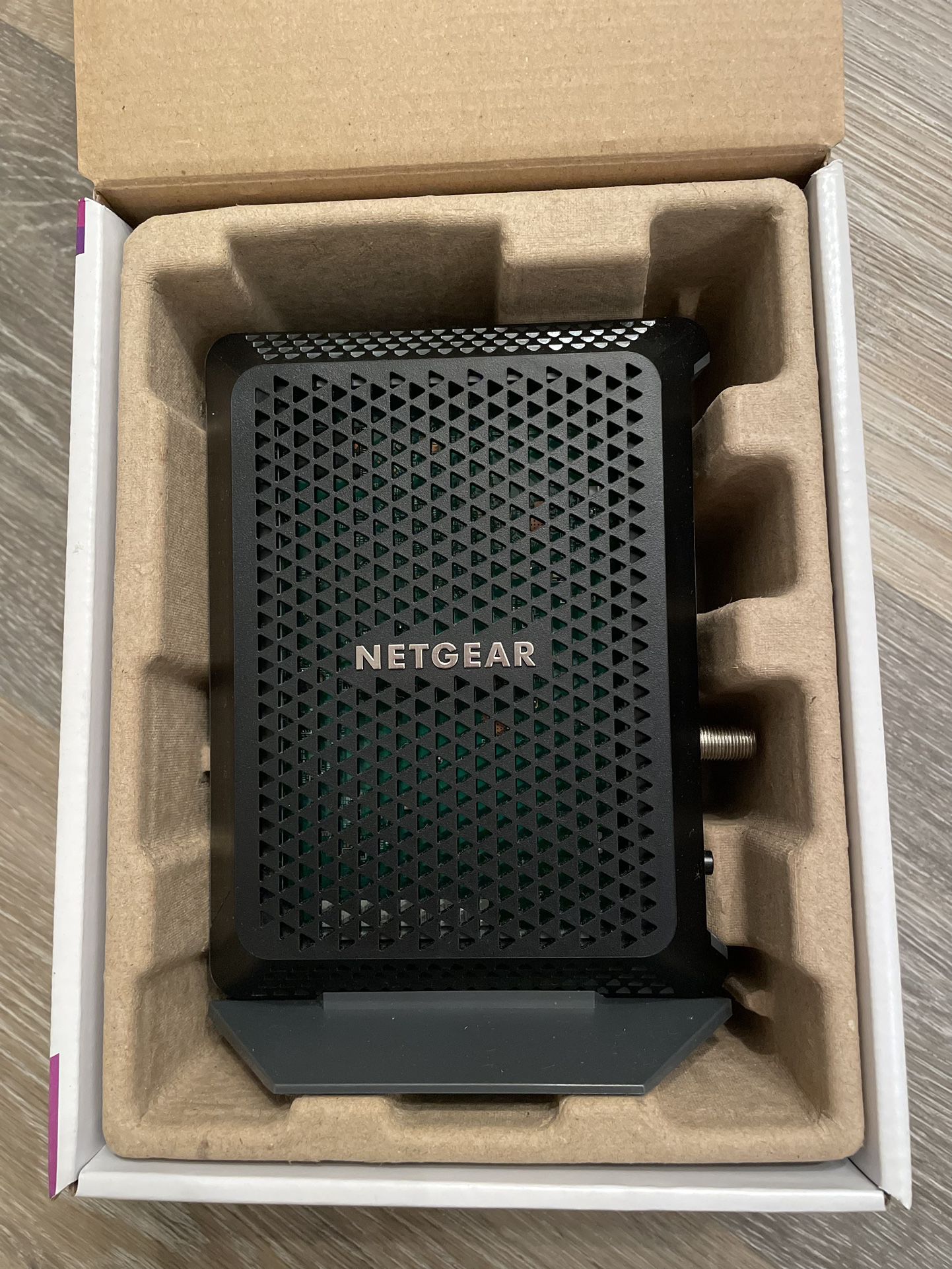 Netgear CM700 High-Speed Cable Modem (20815)