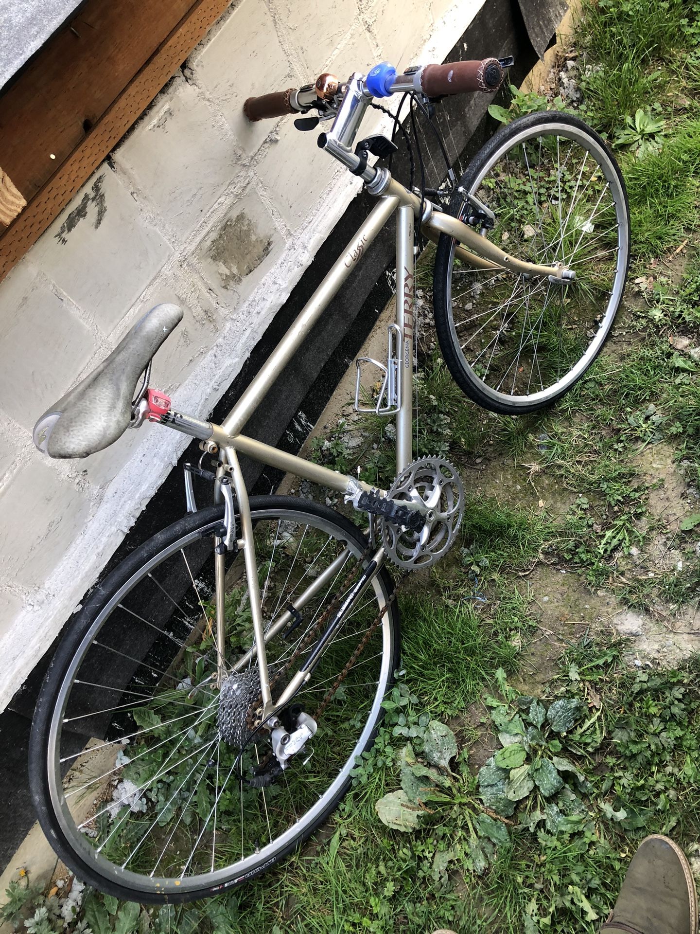 Small Adult Road Bike