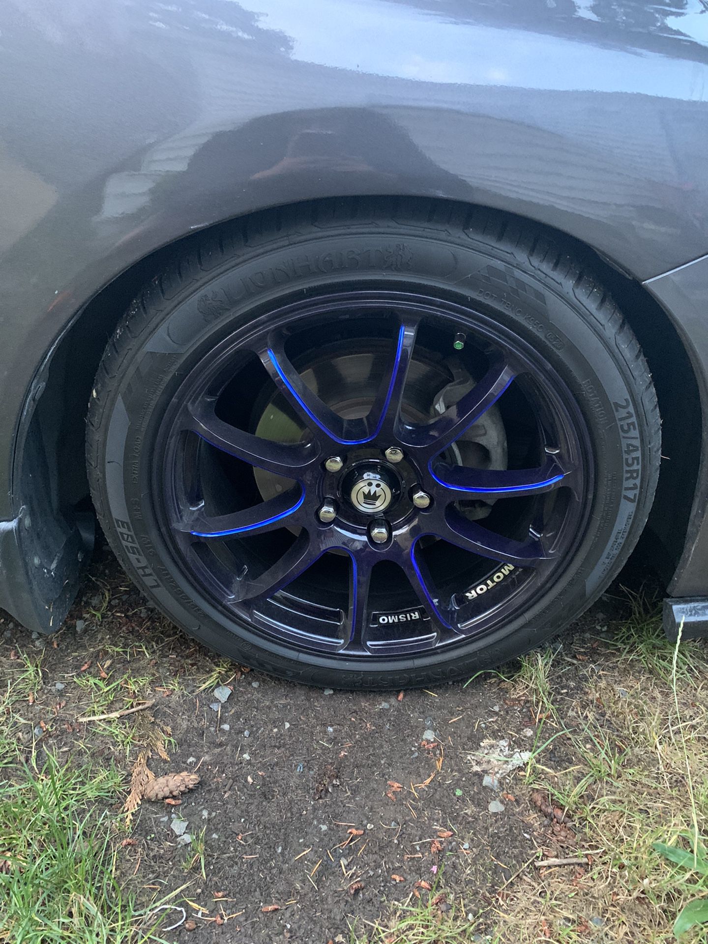 Konig illusion blue wheels with tires