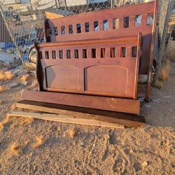 Full Or Queen Bed Frame, Complete