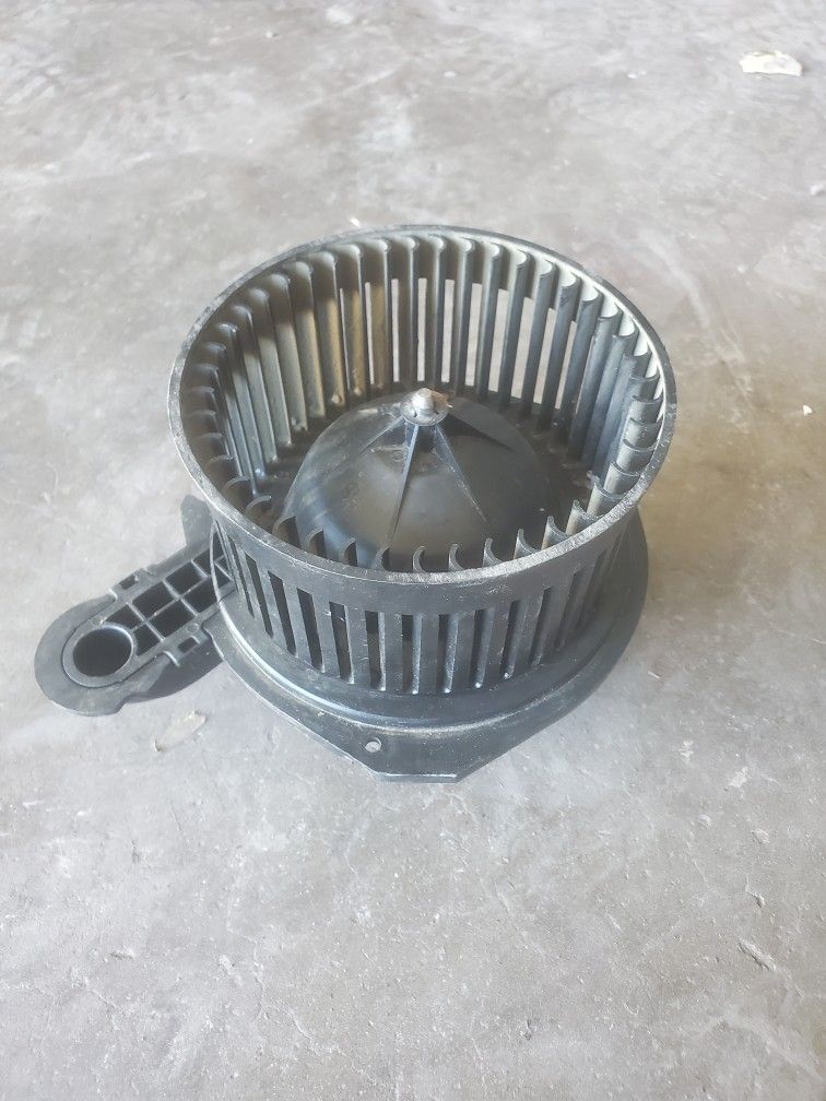 Rear A/C Blower Motor Chevy Tahoe/Suburban 2000-2020