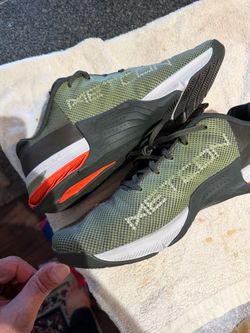 Nike Macon