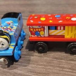 Thomas the Train Birthday Tank Engine& Boxcar Wooden Railway
