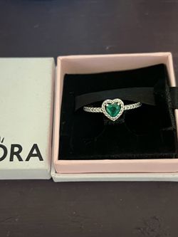 Pandora jewelry ring
