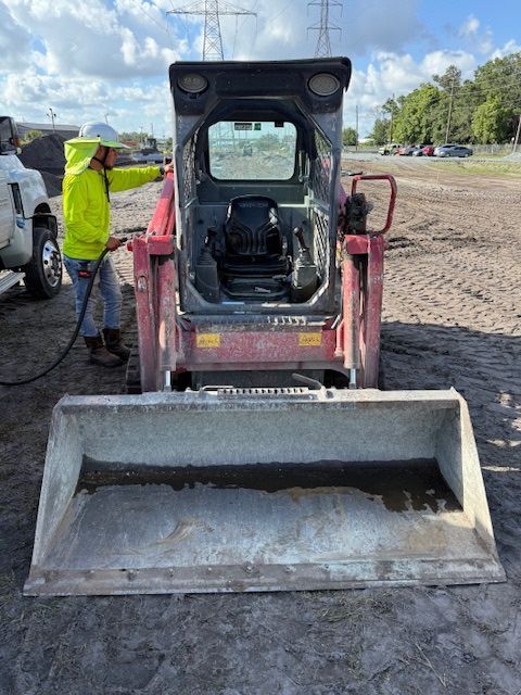 Takeuchi TL6 Track Skid Steer