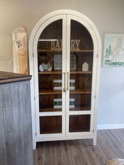 XL Arch Cabinet with Glass